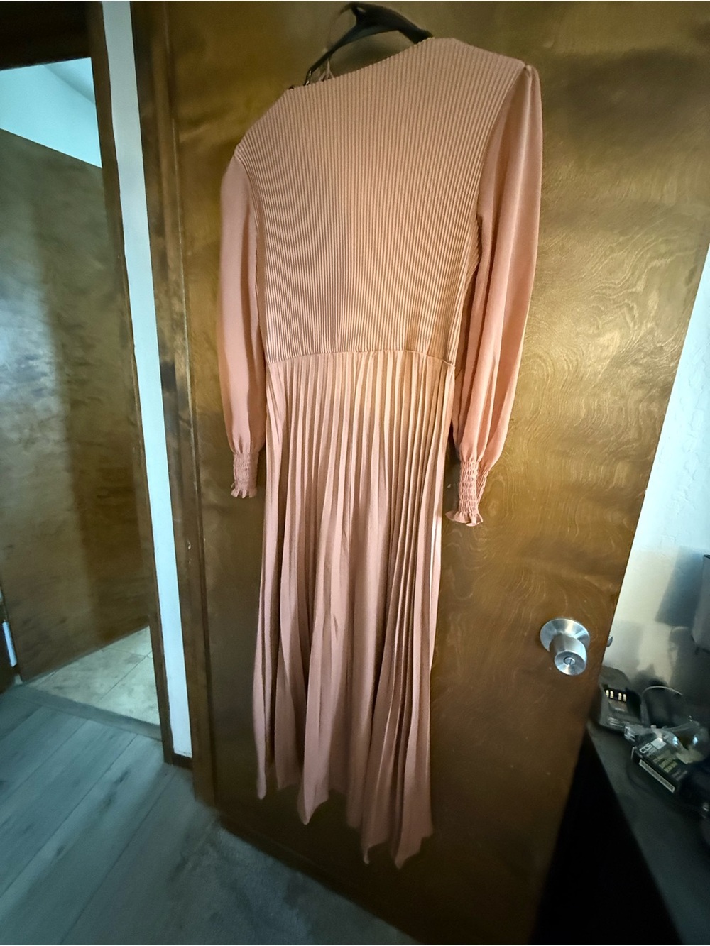 CHICWISH pleated belted maxi dress - Picture 4 of 5